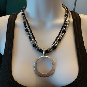 Premier Designs Nightlife Necklace and Bracelet